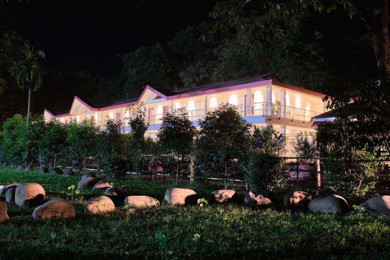 Zone Niathu Dimapur By The Park Hotel Exterior photo